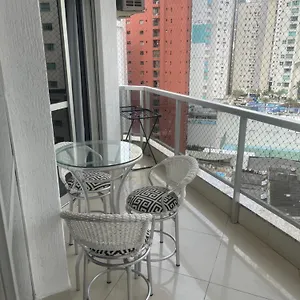 Ap De Fundos Em Beira Mar Com Garagem, Wifi E Tv A Cabo Balneário Camboriú
